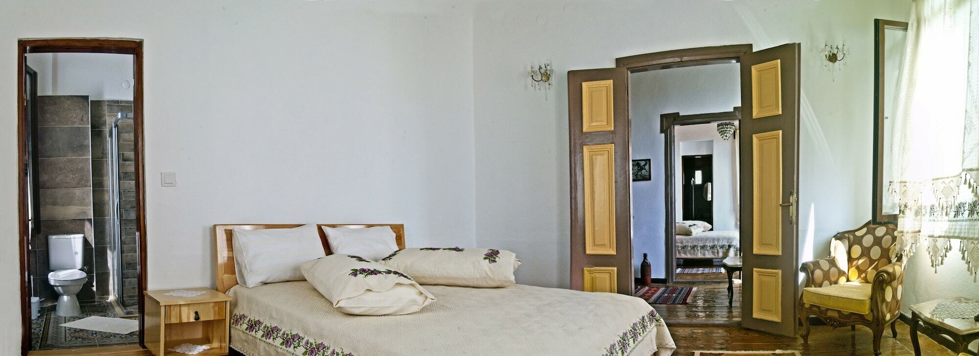 Sakli Karaburun (Izmir)