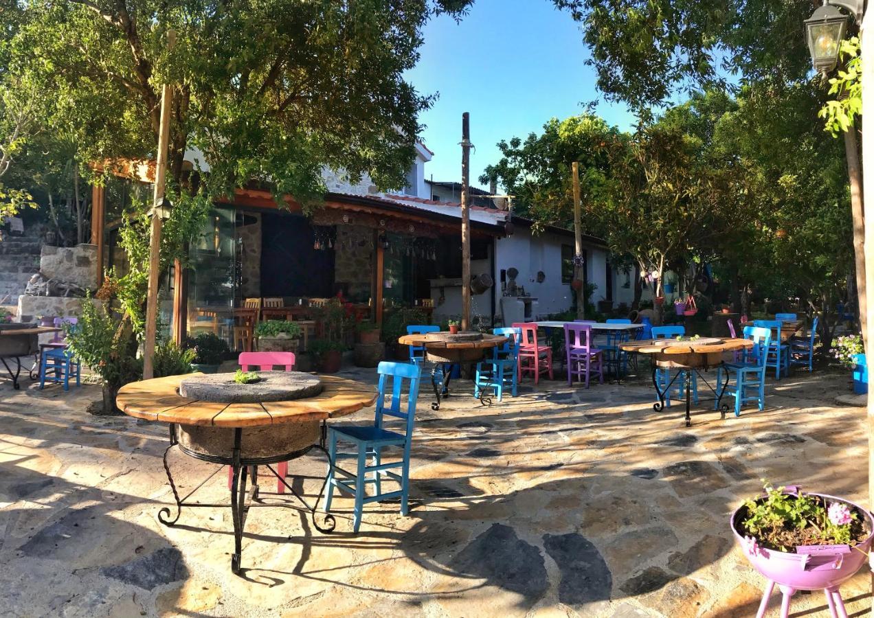 Sakli * Karaburun (Izmir)